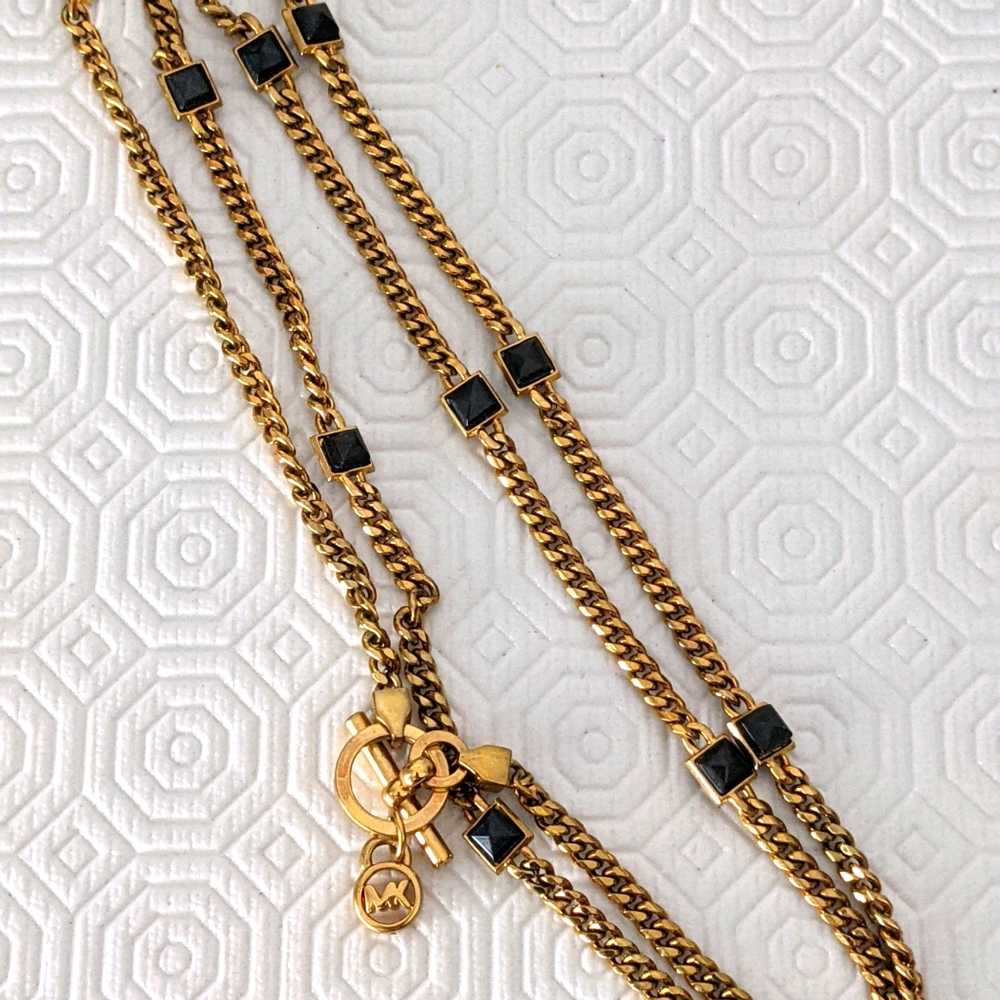 ✨ MICHEAL KORS✨ Necklace 16" drop